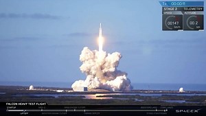 SpaceX Falcon Heavy's First Test Flight Was An Incredible Success - SlashGear