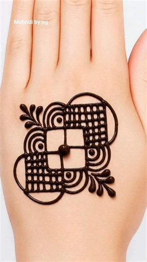 simple back hand mehndi designs 🌹🌿 || #mehndi #henna #creativehenna #hennatatto #mehndidesign