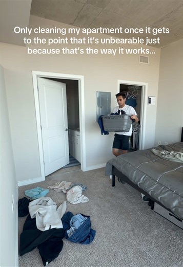 Today was a Sunday reset day even thought it’s not Sunday… #dailyvlog #medstudent #medicalstudent #clean #fyp