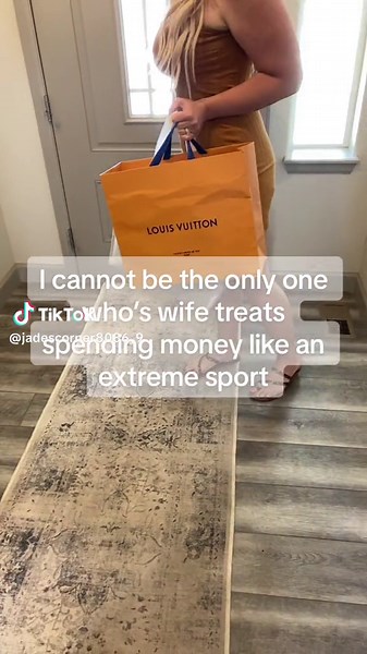 The word budget isnt in her vocabulary #marriedlife #coupleshumor #sundress #sundressseason #shopaholic