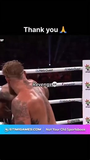 aonehitko01 on Instagram: "Download Anthony Joshua stands as one of the defining heavyweights of the modern boxing era. From capturing Olympic gold to becoming a unified world champion, Joshua built his rise on elite athleticism, explosive knockout power, and disciplined fundamentals. His ability to combine size, speed, and precision made him one of the most dangerous fighters in the division at his peak. What truly defines Joshua is resilience. Through championship highs, unexpected setbacks, a