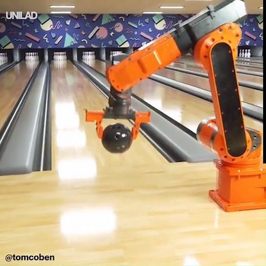 7.5M views · 34K reactions | STRIKE! Introducing the BowlBot 5000...  | UNILAD | Facebook