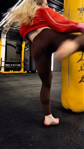 Jessica Lucas | If I don't control my emotions, then I hit worse 😭 #ufc #mma #boxing | Instagram