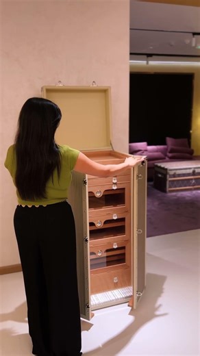 What's Inside This Insane Humidor Trunk? 😍