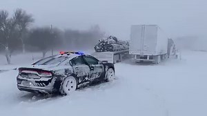 Permission: Nebraska State Patrols this evening along Highway 81 south of Highway 20, north of Norfolk, Nebraska! Permissipn: Nebraska State Patrol | Live Storm Chasers