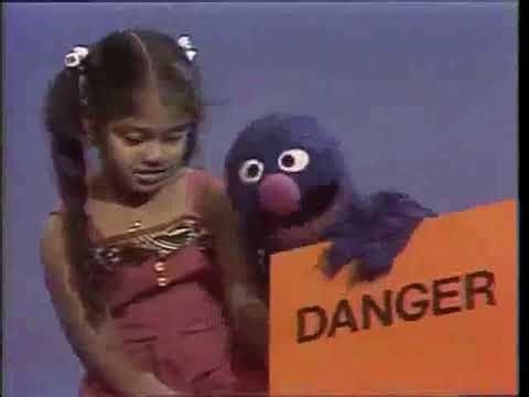 Classic Sesame Street - Grover And Lisa Danger Sign Full Version HQ 1978