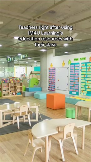 Sparks of electric energy light up our classroom as lively songs and engaging games fill the air! 🔌⚡ The rhythm of learning is in perfect harmony with the joy of discovery. 🌟🎉 #learningthroughmusic #preschool #earlychildhoodeducation #funnyteacher #teacherskits