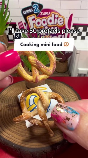 Who knew recreating mini food would be so damn cute 🥹🥨 comment what you’d love made mini next ⬇️ Foodie Series 2 is out now!!! #minibrands #foodieminibrandss2 #foodieminibrands #foodies2 #minifood #minicooking #cooking #mini #collectabletoys #miniverse #fyp #minifood #foodie #foodtok #zuru #zurutoys #foodtiktok #cookingvideo #minicookingshow
