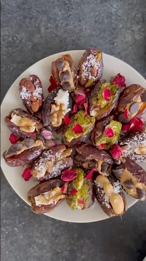 15-Minute Stuffed Dates | 4 Easy Ways 🍯✨ - Recipe link is in the comments