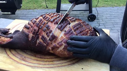 #klausgrillt #bbq #grill #grillen #schinken #smoked #knochen #keinknochen