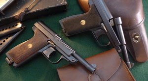 Pistolet Le Français Type Armée en 9 mm Browning Long – LAI Publications