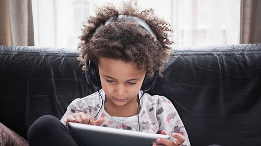 12 websites to keep kids busy, informed & entertained