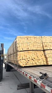 932K views · 17K reactions | Operation recovery Thank God for the 2 men that helped me readjust the load #manofgod #truckerdee #flatbedtruck #flatbed #wood #lumber #Benson #life #asmnsounds #satisfyingvideos #satifying #satisfaction #fyp #reels #adsonreels #viral #reelsfb #OMG | Truckerdee | Facebook