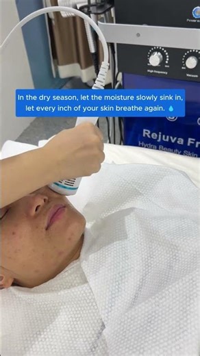 💦 Help your clients get rid of dry skin!