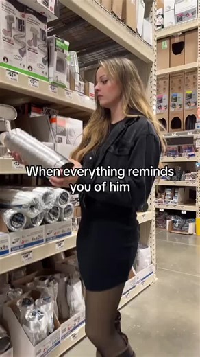 Princess Foxx (@princess.foxx1)’s videos with original sound - Princess Foxx