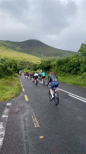 Picking up the pace as we hit Glenbeigh. #ringofkerry #ringofkerrycycle #ringofkerrycharitycycle #rolcc2024 | Ring of Kerry Charity Cycle