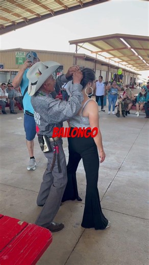 Bailongo 956 de la pulga de Alamo #dance #trending #baile #musica #fypシ゚viral