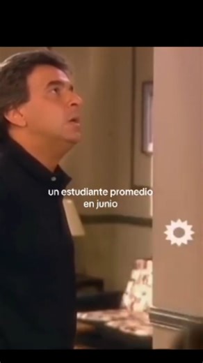 Memes para estudiantes🤪 on Instagram: "Y si🫠 #estudiantes #estudio #meme #memesespañol #reel #humor #memes"