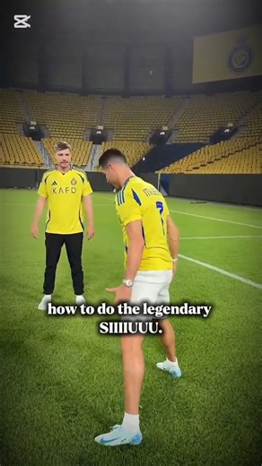 Cristiano Ronaldo Teaches MrBeast How To SIIIUUUU 😳🔥#shorts