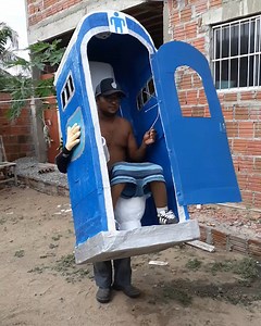 14M views · 77K reactions | It took me a second to figure out how this costume worked  | LADbible | Facebook