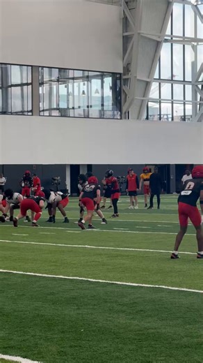 Five observations from the #Bearcats 13th spring practice:1. R-Fr WR Geo Kontosis had an outstanding day with terrific catches on each sideline.“If it’s in my vicinity, I’ve got to grab it,” he said.“He’s a guy that’s going to give you all-out effort on every single play,” said QB JC French IV. “He is so passionate about the game and it rubs off on others.”