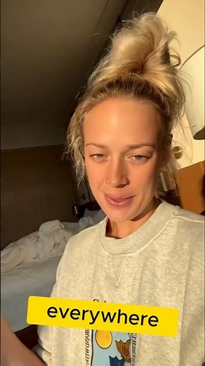 SOPHIE CUNNINGHAM’S POINTING MEME JUST EXPLODED!#SophieCunningham #SophieCunninghamMeme