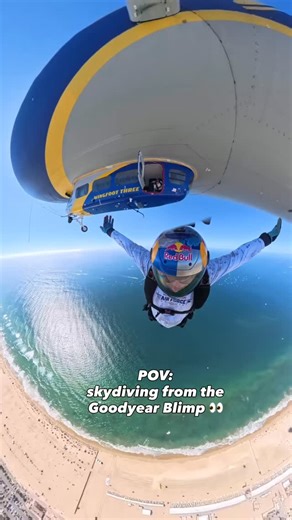 dream jump, unlocked 🔓 @seanmaccormac 🤝: @goodyearblimp 📍: @pacificairshow | Red Bull Air Force