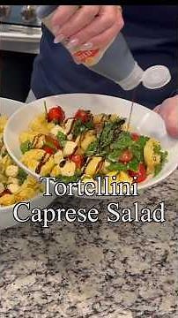 Fresh Tortellini Caprese Salad with Balsamic Glaze