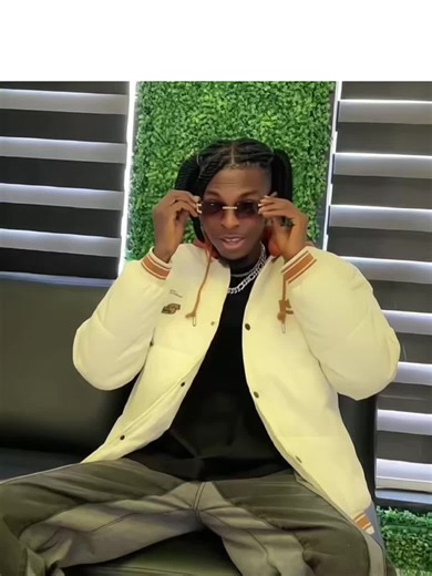 Lasswell (@iamlasswell)’s videos with Show me by Lasswell Slowed - Lasswell