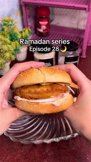 Delicious Chicken Patty Burger Recipe for Iftar
