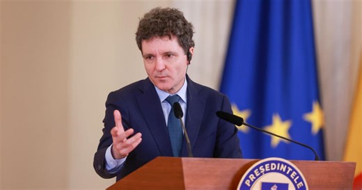 Nicușor Dan, la ASE: Educația financiară este esențială pentru viitorul economic și social al României