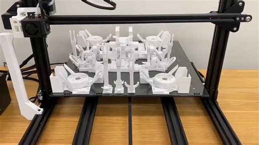 It's a 3D printer, and 3D assembly station! 🖨️The Functgraph developed at Meiji University starts as a regular 3D printer but upgrades itself into a mini factory. It can print parts for its own tools, pick them up, clean them, and put them together, all by itself. Think of it like a robot that can 3D print a spatula, assemble it, and then use it to flip pancakes. 🥞Instead of just printing objects, the Functgraph can actually perform physical tasks, like folding laundry or slicing vegetables, b