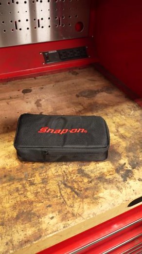 1.1K views · 1.4K reactions | Get eyes in tight spaces with the BK3100 Video Inspection Scope — clear visuals, flexible reach, and built to last. Click here to learn more  https://ow.ly/jK3B50VAZ6a | Snap-on Tools | Facebook