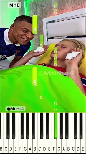 When the Third Hand Ruins Mbappé’s Prank 😂🤏 ‪@Mtime4‬ - Piano Tutorial
