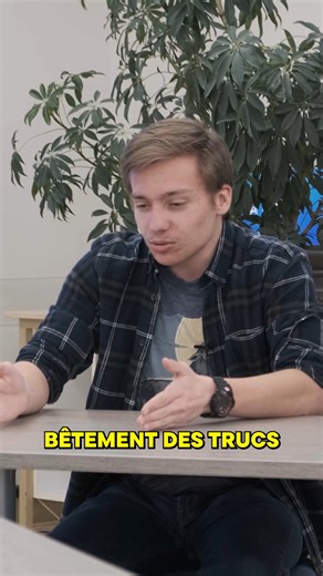 [ARTS, LETTRES ET COMMUNICATION - UNE TABLE RONDE] En ALC, le savoir se construit en collégialité et en partage, afin de libérer ton imagination tout en cultivant ton esprit critique. Écoute les échanges de Andréa, Emmanuelle, Ophélie et Claude qui démystifient leur programme d'études. Pour en savoir plus : www.cegeprdl.ca/alc #cegeprdl | Cégep de Rivière-du-Loup