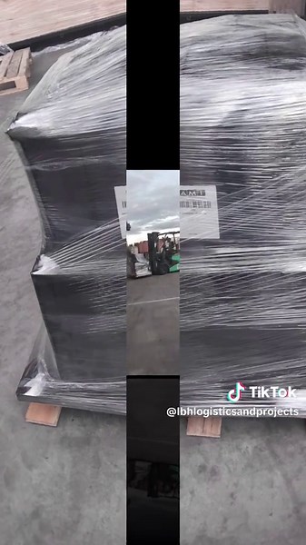 SA to UK shipment enroute to United Kingdom.Thank you so much to our customers #worldwideshippingavailable✈️ #grow #smallbusiness #zimuk🇬🇧🇿🇼tiktok #freightforwarder #thumamina