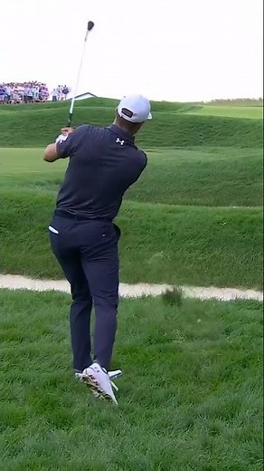 There's rough. Then there's Oakmont rough 😳