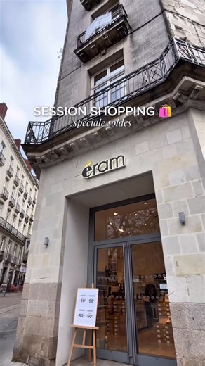 SOLDES & SHOPPING 🛍️ Aujourd’hui, on essaye (et on craque) pour nos modèles préférés soldés : des boots fourrées, des bottes, des access... tous les indispensables pour l’hiver, à prix tout doux ! 🤭 Que vous soyez team boutique ou team shopping en ligne sur eram.fr, profitez des soldes dès maintenant avec jusqu’à -50% 💌 #eram #soldes #bonplan #chaussures #winter #shoesaddict #reelsinstagram #explorepage | Eram