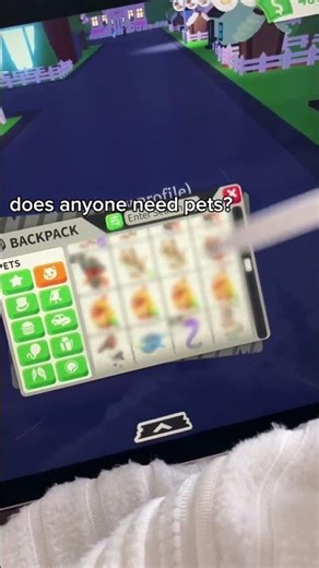 Giveaway at 1k #free #pets #adoptme #giveaway #freepetsadoptme