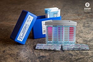 Pooltester - for Chlorine and pH - Oxfam Supply Centre