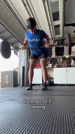 16 days out from Ironman 70.3 Indian Wells - lift & ocean swim 🏋🏼‍♂️🏊‍♂️ #ironman #fitness #triathlon #ironman703 #lifting #cycle #swim #running #training #trainingcamp #weighttraining #ocean #beach #biking