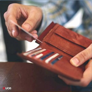 You can deposit cash at UOB cash deposit machines even without an ATM card. Simply key in your account number to do so. Learn more about the services available at our ATMs as we have something exciting coming up. | UOB