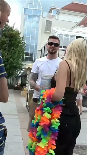 Flirting 101: Social Experiment Prank You Can't Miss