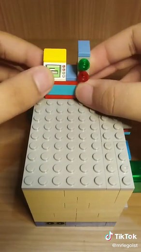 Creating a Lego City Police Station - Step by Step Guide