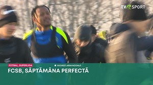 Program de foc pentru FCSB! Campioana va întâlni în Superligă rivalele Rapid şi Universitatea Craiova în ultimele două etape după care va începe play off-ul, în timp ce în Europa League o va întâlni în dublă manşă pe Lyon. "Trebuie să o luăm pas cu pas", este liniştit antrenorul roş-albaştrilor, Elias Charalambous. | TVRSport