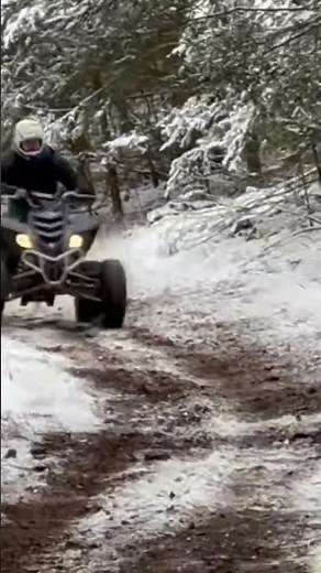 Raptor 660R ripping in the trails