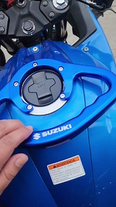 Agarraderas de copiloto para suzuki y yamaha Para mas informacion comunicate al 👇 https://api.whatsapp.com/send?phone=573202506405 👌 #gixxer #gixxer250 #gixxer_lover #agarraderas #accesoriosmotos #yamaha #moteroscolombia #moterosbogota #suzuki #suzukigsxr
