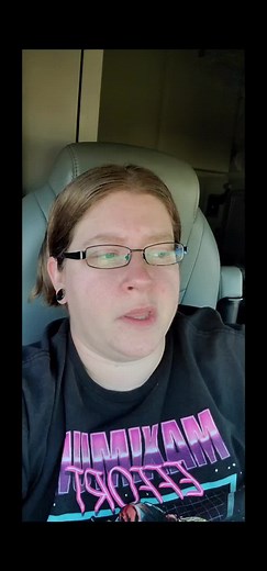 Secure your load. #femaletrucker #trucking #trucker #18wheeler #truckdriver #kiwi #loadshift #restacks