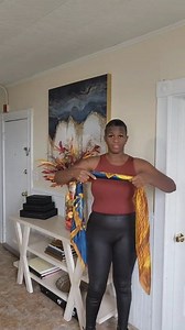 2.2M views · 20K reactions | Scarf hack...Happy Monday #fashionhacks #FashionDIY #diyclothing #scarftutorial | _ronastouch | Facebook