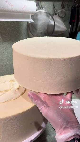 Elegant Wafer Paper Wedding Cake Design Inspiration